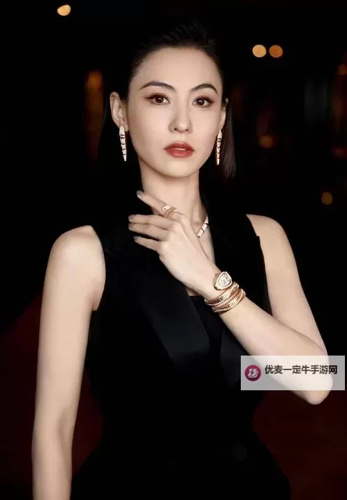 张柏芝优雅黑天鹅大片好美：优雅与魅力完美融合图1