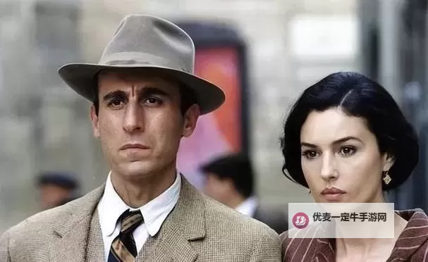 全民追捧！探索经典与热血的8090电影天堂图1