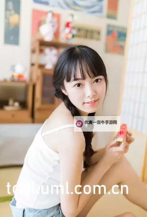 张警官9分10秒头撞玻璃事件引发关注图1