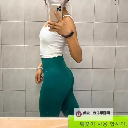 探索浪漫温馨的世界：揭秘蜜桃色一区二区三区的魅力与魅惑图1