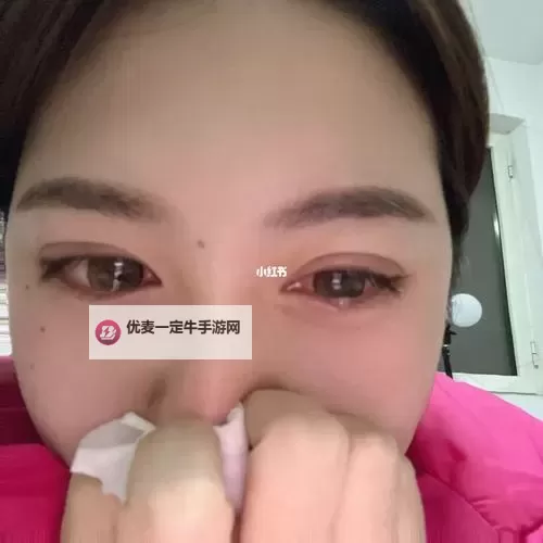 在镜子里看我是怎么c哭你的心碎瞬间图1