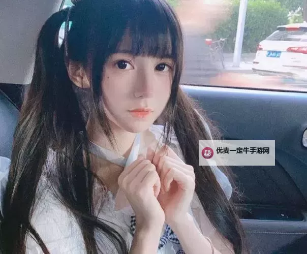 白丝小萝莉tk：纯真与梦幻的童话世界图1