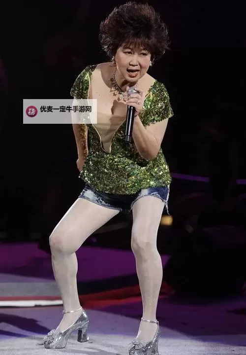 中国老太RAPPER：敢于突破传统的舞台新生代图1