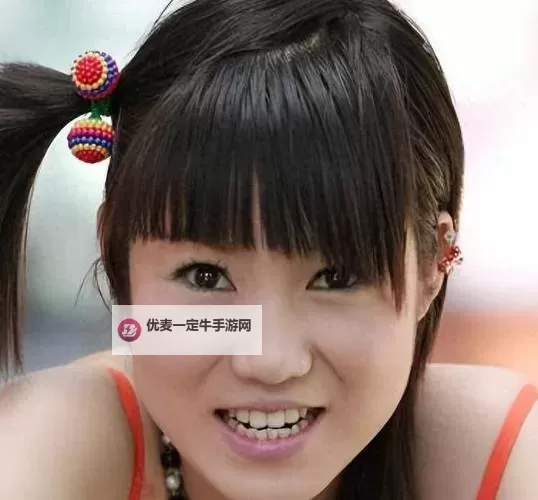 张筱雨人体艺术视频：展现艺术与人体美的完美结合图1