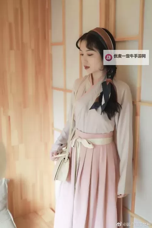 清月下播福利视频：夜色中温馨瞬间的精彩展现图1